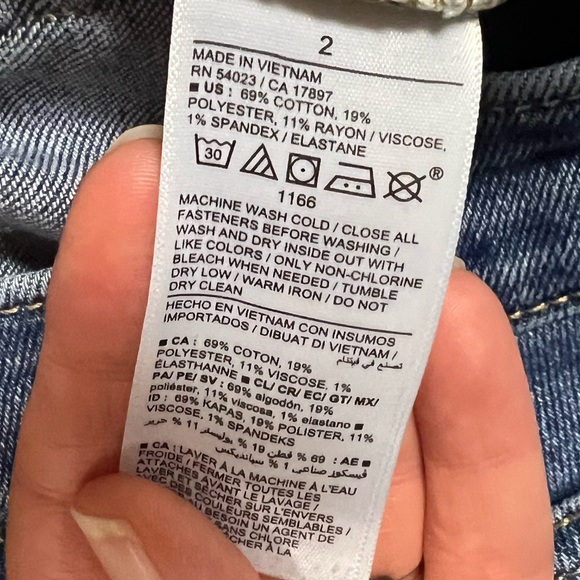 Old Navy Distressed Rockstar Super Skinny Jeans Size 2 Raw Hem - Picture 3 of 7